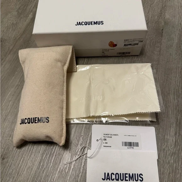 Jacquemus Les Lunettes 97 Sunglasses - Picture 4 of 10